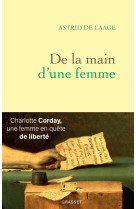 De la main d'une femme